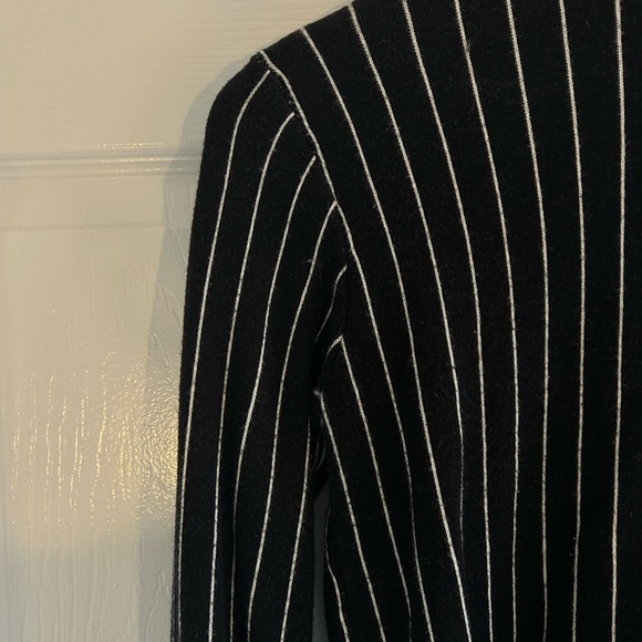Zara Black Sweater with White Stripes - Picture 7 of 8